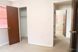 1005 Campbell St, Lampasas, TX 76550 - Photo 13