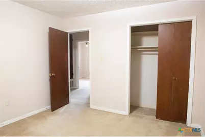 1005 Campbell Street, Lampasas, TX 76550 - Photo 9