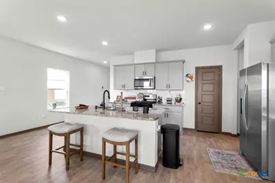 410 Kayden Point, New Braunfels, TX 78130 - Photo 3