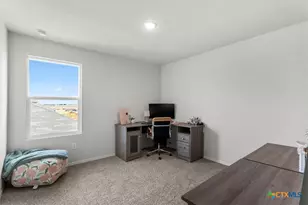 410 Kayden Pt, New Braunfels, TX 78130 - Photo 25