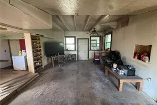 90 Jimmie Ln, Shepherd, TX 77371 - Photo 7