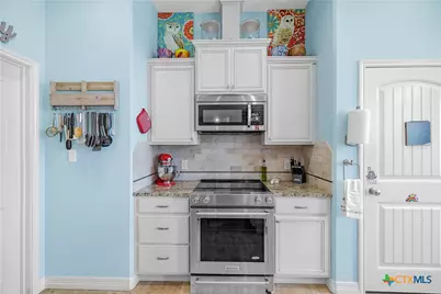 584 Post Oak Drive, Victoria, TX 77905 - Photo 5