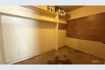 203 Longfellow Lane, Victoria, TX 77904 - Photo 25