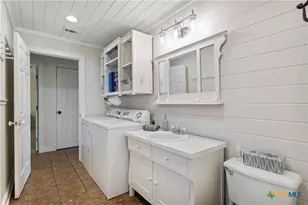 2905 Overview Dr, New Braunfels, TX 78132 - Photo 19