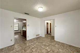 1904 Hill St, Killeen, TX 76543 - Photo 15