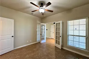 6709 Catherine Dr, Killeen, TX 76542 - Photo 29