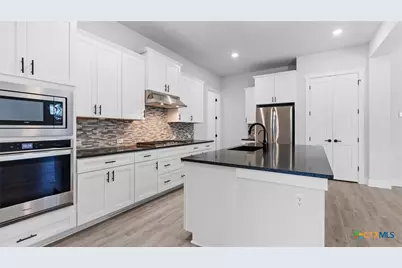 1355 Dancing Oak Lane, San Marcos, TX 78666 - Photo 13