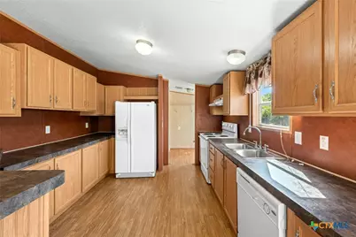 502 S Juanita Drive, Harker Heights, TX 76548 - Photo 9