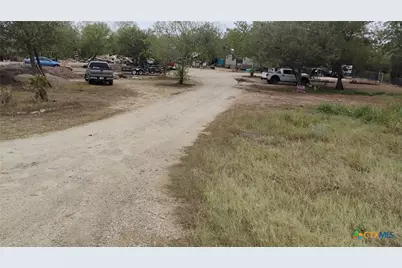 17375 Fm-725 Street, Seguin, TX 78155 - Photo 3