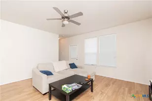 303 E Gemini Ln, Killeen, TX 76542 - Photo 7