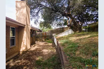 2210 Barry Drive, Killeen, TX 76543 - Photo 23