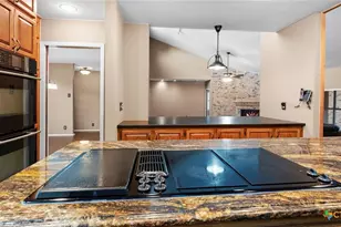 9521 Sumac Cir, Garden Ridge, TX 78266 - Photo 13