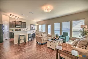 1098 Spring Terrace Loop, Temple, TX 76502 - Photo 9