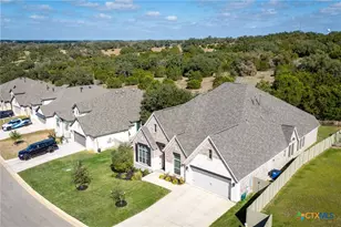 358 Bridle Trl, New Braunfels, TX 78132 - Photo 27