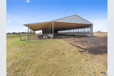 6492 State Highway 304, Harwood, TX 78632 - Photo 25