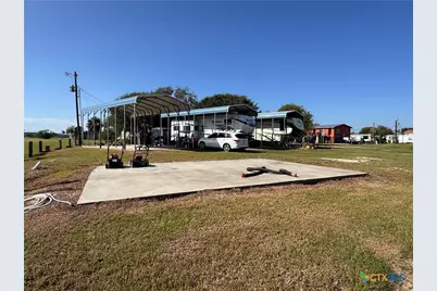 193 Silkstocking Street, Port Lavaca, TX 77979 - Photo 5