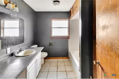 113 Wearden Drive, Victoria, TX 77904 - Photo 17