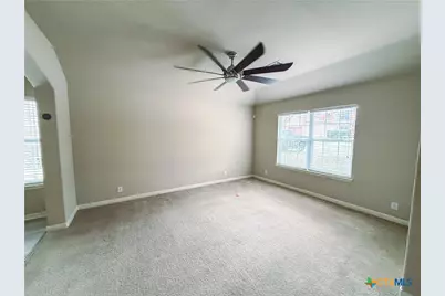 5423 Southern Oaks, San Antonio, TX 78261 - Photo 3