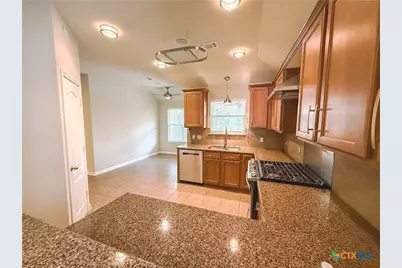 5423 Southern Oaks, San Antonio, TX 78261 - Photo 11