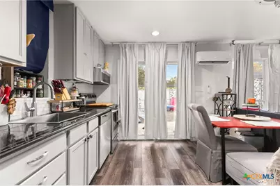 1501 Buffalo Springs Crossing, New Braunfels, TX 78132 - Photo 35