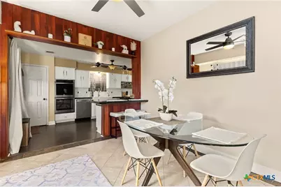 1501 Buffalo Springs Crossing, New Braunfels, TX 78132 - Photo 11