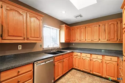 8211 Knute Rockne Street, San Antonio, TX 78240 - Photo 13