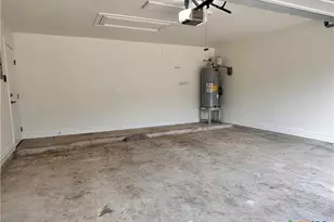 2017 Ridge View Dr, San Marcos, TX 78666 - Photo 35