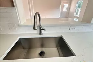 2017 Ridge View Dr, San Marcos, TX 78666 - Photo 11