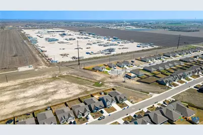 437 Signe, Seguin, TX 78155 - Photo 41