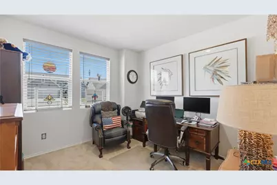 437 Signe, Seguin, TX 78155 - Photo 7