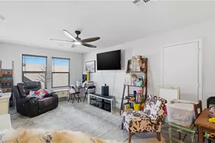 437 Signe, Seguin, TX 78155 - Photo 33