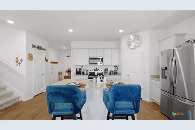 437 Signe, Seguin, TX 78155 - Photo 17