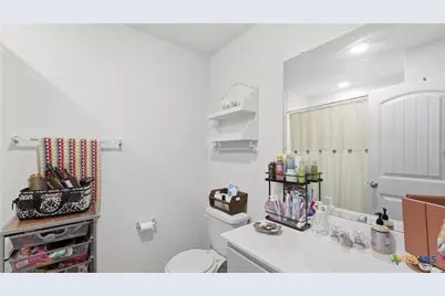 437 Signe, Seguin, TX 78155 - Photo 39