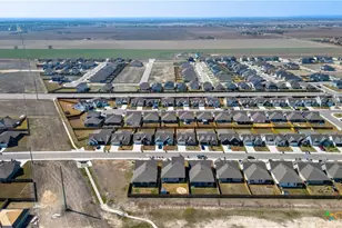 437 Signe, Seguin, TX 78155 - Photo 43