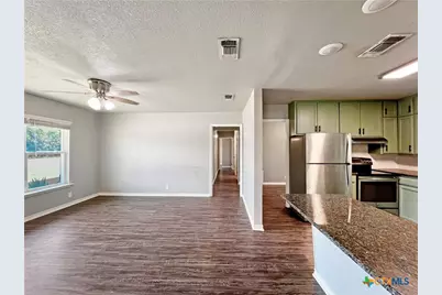 1311 W Main Street, Gatesville, TX 76528 - Photo 9