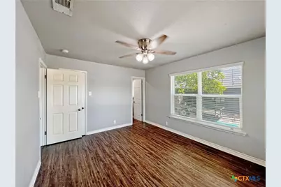 1311 W Main Street, Gatesville, TX 76528 - Photo 17