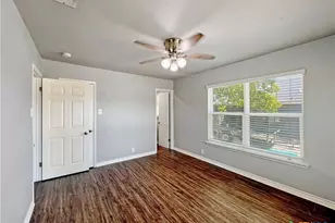 1311 W Main St, Gatesville, TX 76528 - Photo 17