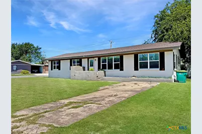 1311 W Main Street, Gatesville, TX 76528 - Photo 3