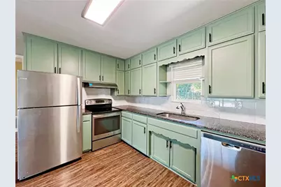 1311 W Main Street, Gatesville, TX 76528 - Photo 7