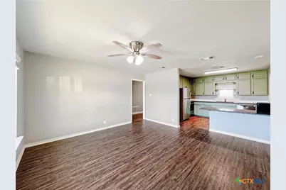 1311 W Main Street, Gatesville, TX 76528 - Photo 13