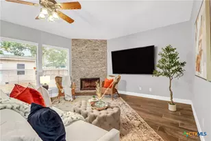 526 Walnut Heights Blvd, New Braunfels, TX 78130 - Photo 7