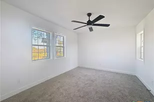 1103 Waco St, Gatesville, TX 76528 - Photo 5