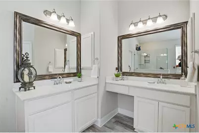 1059 Buffalo Grove, New Braunfels, TX 78130 - Photo 11