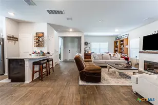 929 Indigo Wy, Seguin, TX 78155 - Photo 15