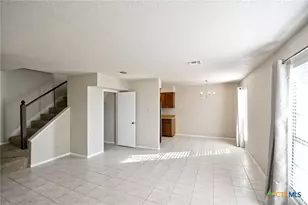 1024 Mission Dr, New Braunfels, TX 78130 - Photo 7