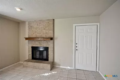 1024 Mission Drive #B, New Braunfels, TX 78130 - Photo 5
