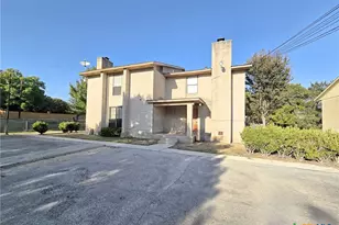 1024 Mission Dr, New Braunfels, TX 78130 - Photo 17