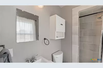 6616 Fm 725, New Braunfels, TX 78130 - Photo 13