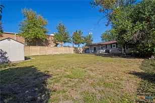 1236 S Academy Ave, New Braunfels, TX 78130 - Photo 27