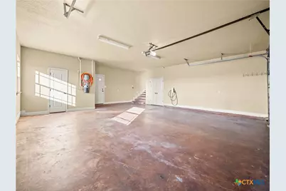 957 Phantom Rider Trail, Spring Branch, TX 78070 - Photo 35